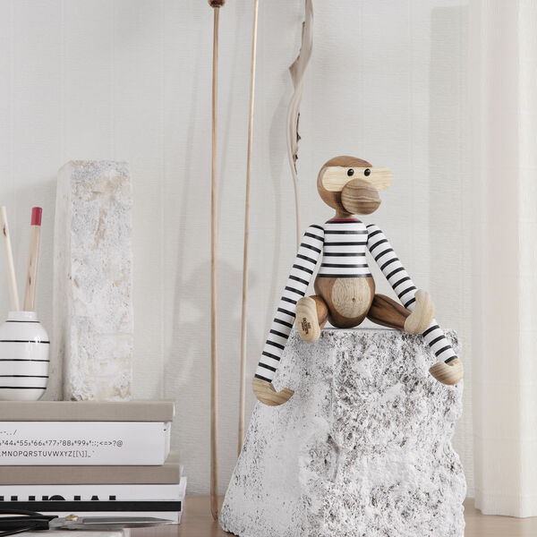 Abe x N&oslash;rgaard paa Str&oslash;get lille, hvid/sort, Kay Bojesen Denmark