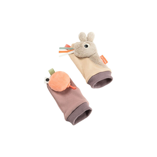 Celebration fodrangle, sand, Done by Deer