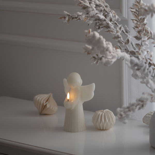LED Smooth candle Angel 1 stk. | 14x19 | Vanilla, Uyuni Lighting