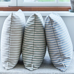 Outdoor Fine Stripe pude, green, Compliments