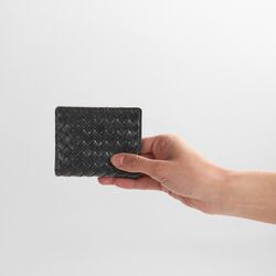 AmeliaMBG Card Holder Weave, black, Markberg