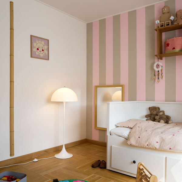 Panthella | &Oslash; 40 cm | Opal White | Gulvlampe, Louis Poulsen