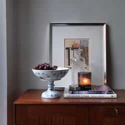 Musselmalet Riflet sk&aring;l p&aring; h&oslash;j fod 80 cl, Royal Copenhagen