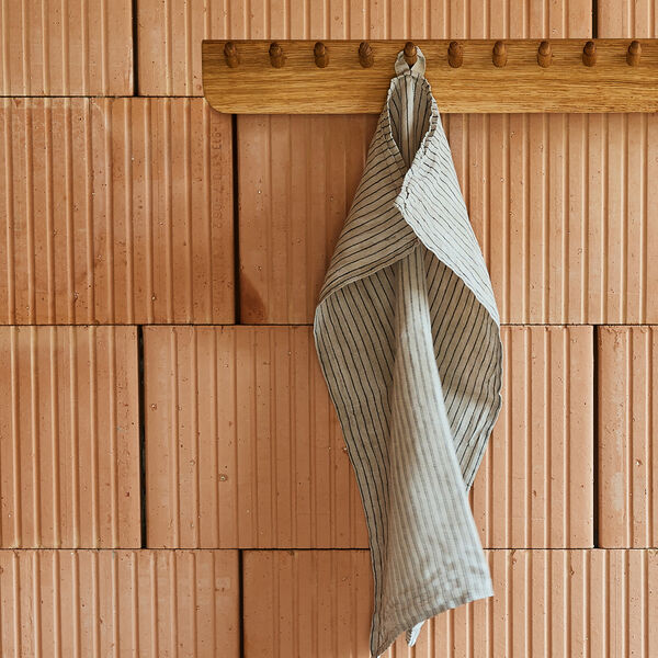 Echo Coat Rack 88, oiled oak Echo Coat Rack 88, oiled oak, Form & Refine