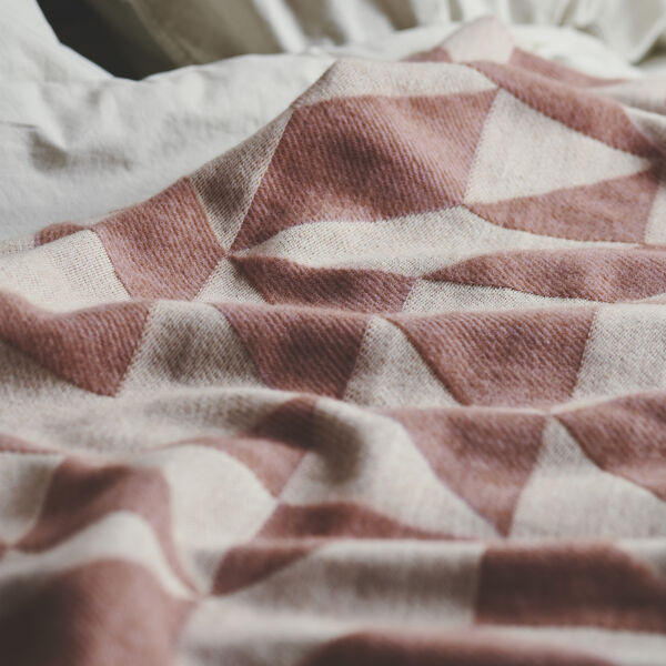Twist a Twill plaid, 01178 rusty rose, Silkeborg Uldspinderi