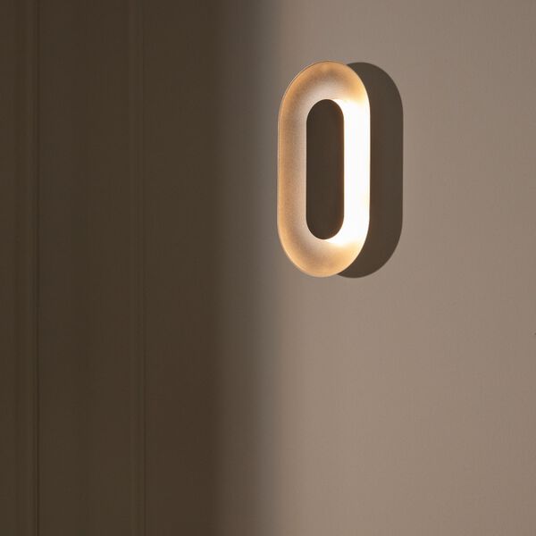 Sasi Small Wall Lamp, silver Sasi Small Wall Lamp, silver, Nuura