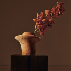 Evio Vase, burnt umber, Ferm Living