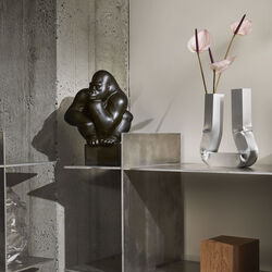 Gorilla figur Hovedet hvilende på hånden Gorilla figur Hovedet hvilende på hånden, Royal Copenhagen