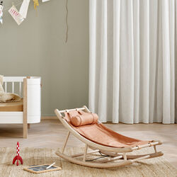 Wood junior vippestol, eg/karamel, Oliver Furniture