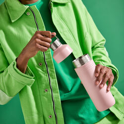 Termoflaske 1 L, shell pink, Le Creuset