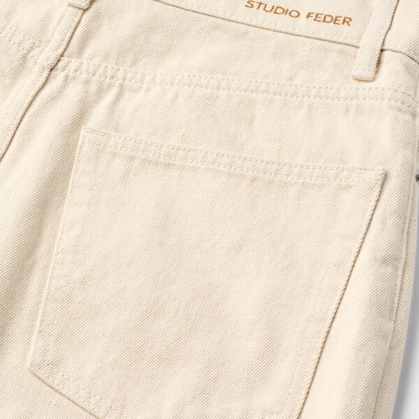 Evelyn jeans, undyed, Studio Feder