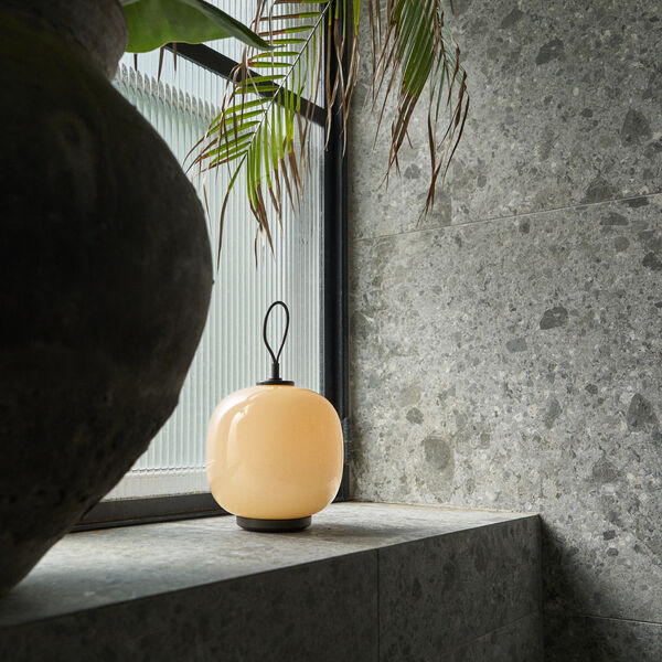 VL45 Radiohus Portable lampe, dusty terracotta, Louis Poulsen