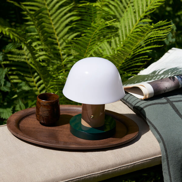 Setago JH27 Portable bordlampe, nude/forest, &Tradition