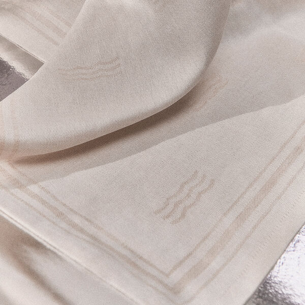 Waves dug, hvid, Royal Copenhagen