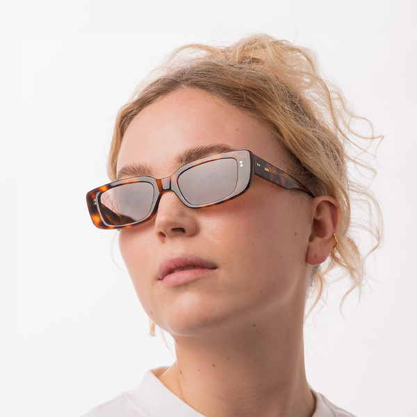 GRACE solbriller, tortoise, MESSYWEEKEND