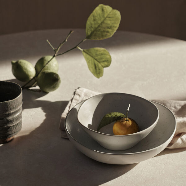 Flow Bowl, off-white speckle, Ferm Living