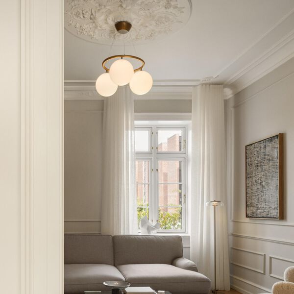 Miira 3 Circular Pendant, dark bronze/opal, Nuura