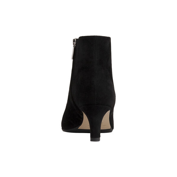 Marta, black Marta, black, Roccamore