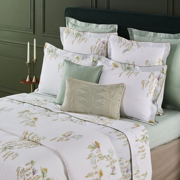 Pollen dynebetr&aelig;k, Yves Delorme