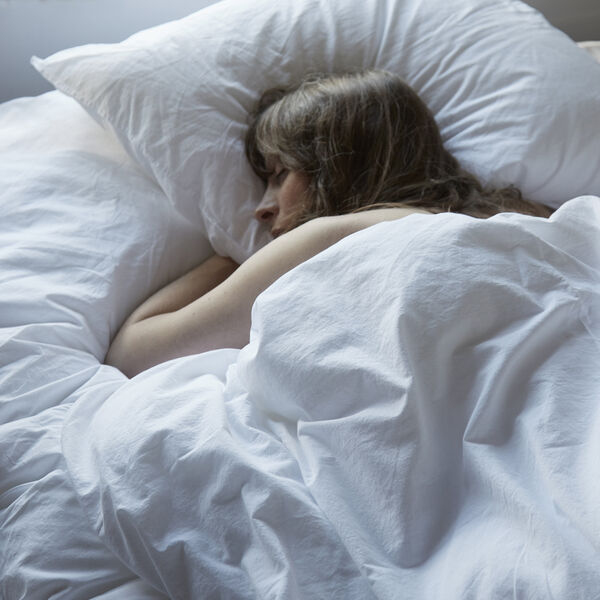 Medium Low hovedpude, Nordic Sleep by Fossflakes