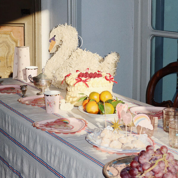 Unicorn Kit, Konges Sl&oslash;jd