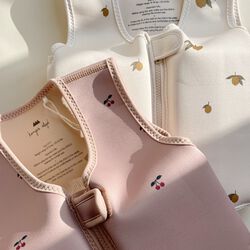 Neopren svømmevest, cherry, Konges Sløjd