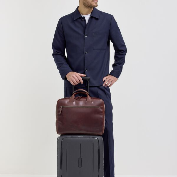 LUND Computertaske, brown LUND Computertaske, brown, JOST