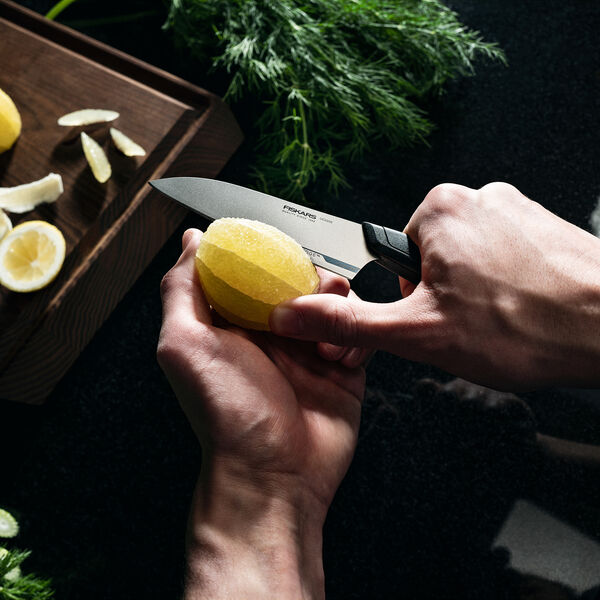 Taiten kokkekniv lille, Fiskars