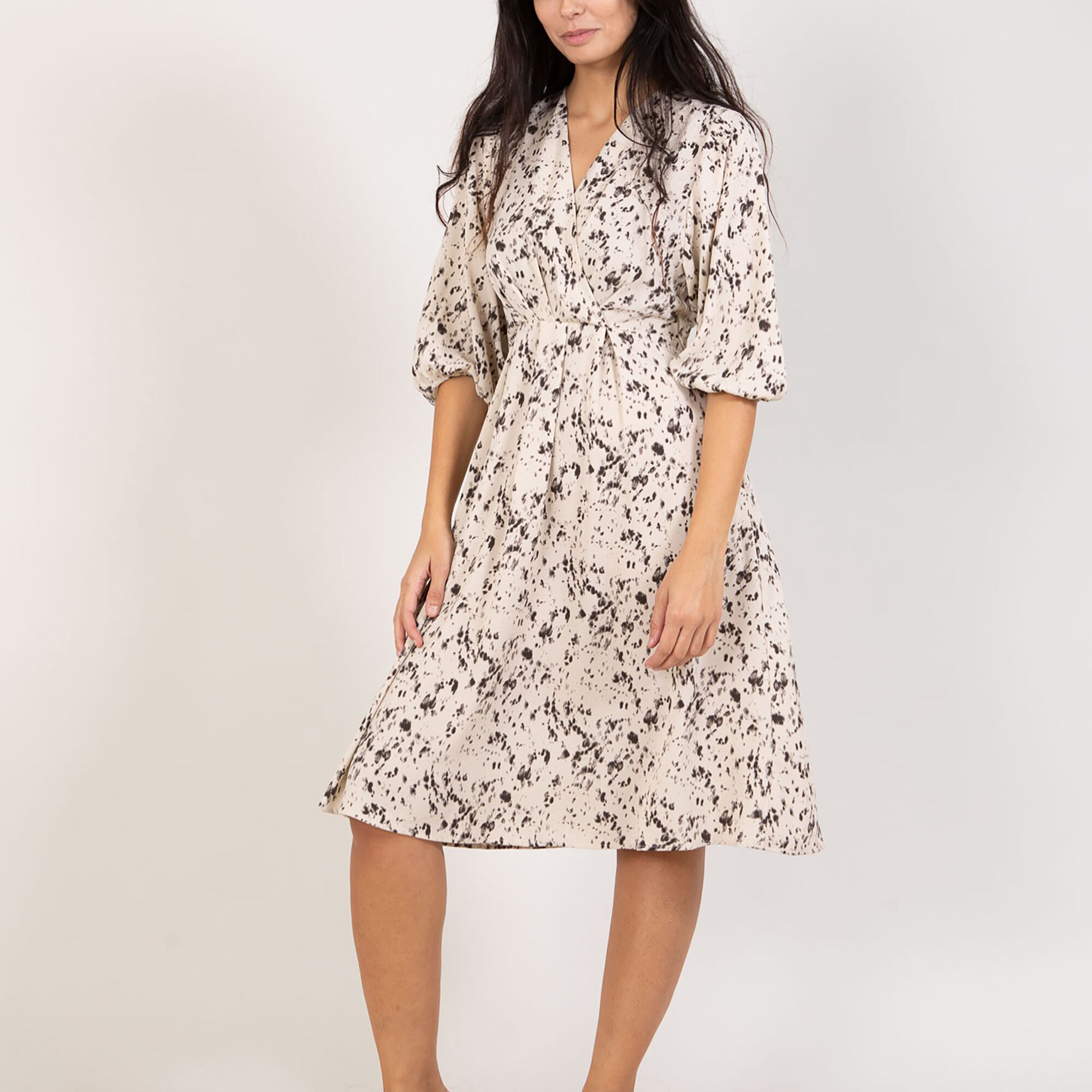 Robe bash idol on sale