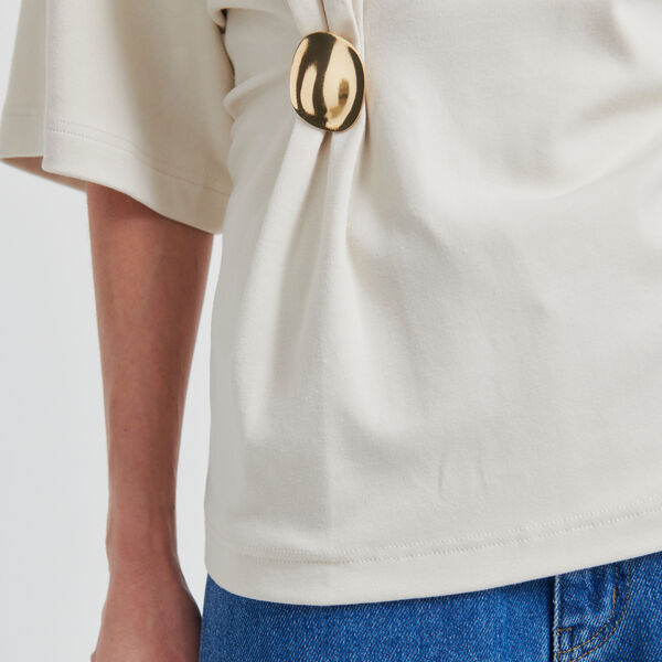 Enora Brooch Tee, soft beige, Second Female