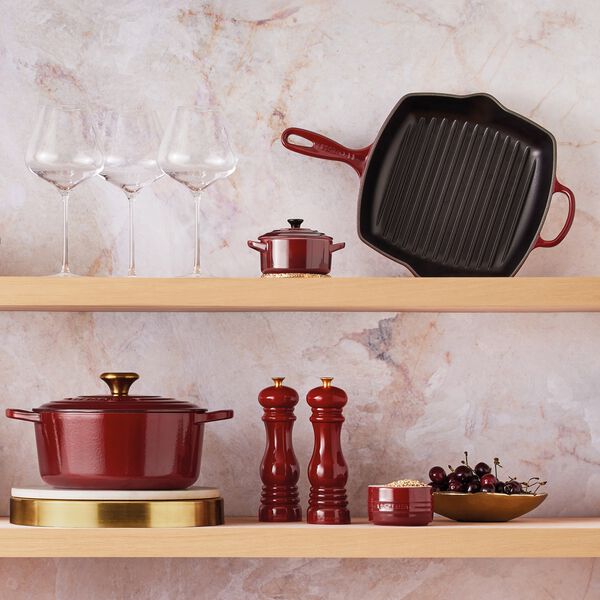 Signature st&oslash;bejern kvadratisk grillpande 26 cm, garnet, Le Creuset