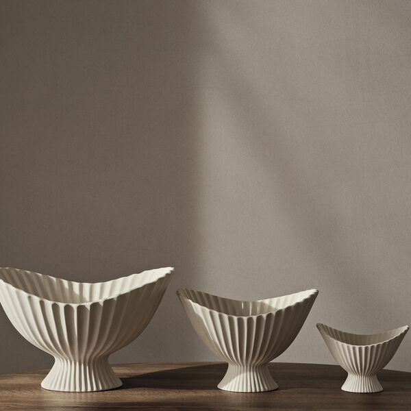 Fountain Skål Large, off-white Fountain Skål Large, off-white, Ferm Living