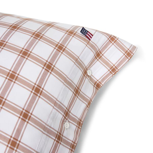 Checked Pin Point Pillowcase | White/Fudge | Pudebetr&aelig;k, Lexington