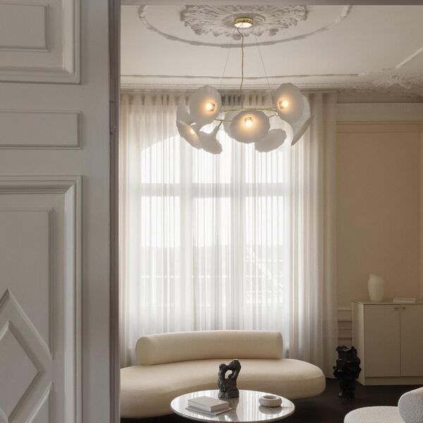 Petalii 10 Pendant, polished brass, Nuura