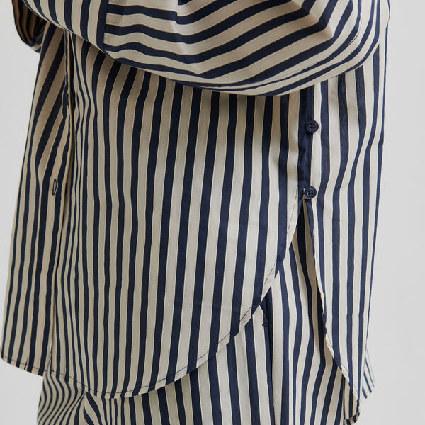 Aila Shirt, trench coat, Second Female