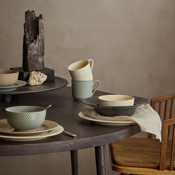 Rhombe Earth Dyb tallerken Ø 24.5 cm, slate, Lyngby Porcelæn