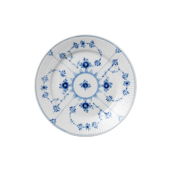 Musselmalet Riflet tallerken Ø 19 cm, Royal Copenhagen