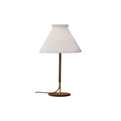 Le Klint 328 bordlampe med standardskærm, røget eg, LE KLINT