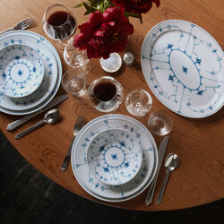 Musselmalet Riflet tallerken Ø 25 cm, Royal Copenhagen