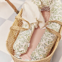 Clove faconsyet lagen, appleblossom, Dear April