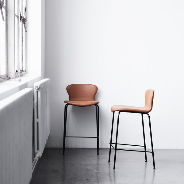 PLAY Chair Low Back Bar stol, cognac, Bruunmunch Furniture