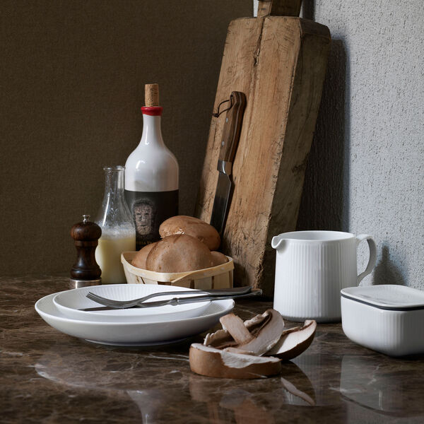 Hvid Riflet smørskål med låg, Royal Copenhagen