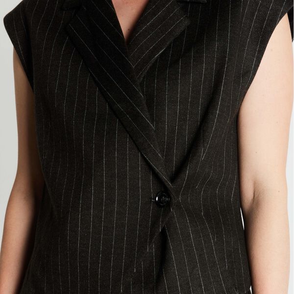 7812RDFNewSolveig vest, dark rock, RUE de FEMME