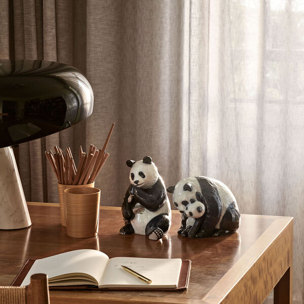 Spisende Panda figur, Royal Copenhagen