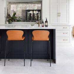 PLAY Chair Low Back Counter stol, cognac PLAY Chair Low Back Counter stol, cognac, Bruunmunch Furniture