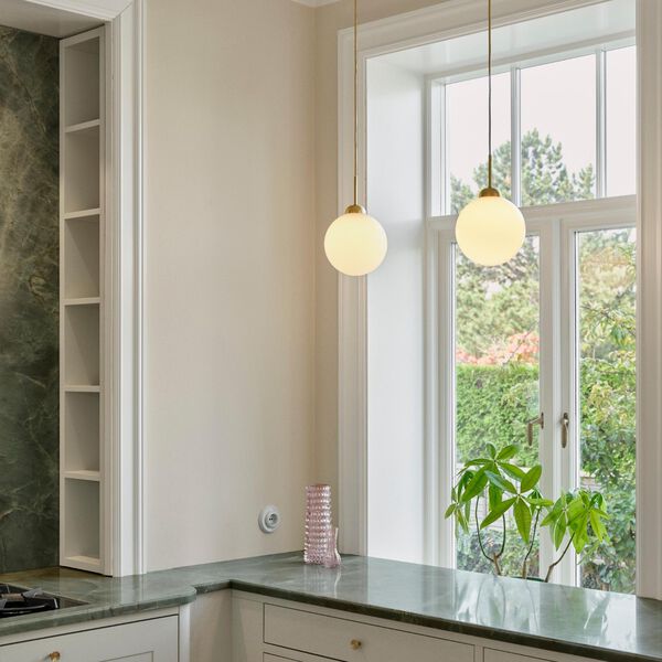 Apiales 1 Large Pendant, brushed brass/opal Apiales 1 Large Pendant, brushed brass/opal, Nuura
