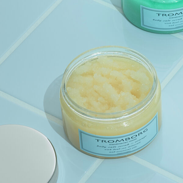 Body Salt Scrub  Orange Body Salt Scrub  Orange, Tromborg