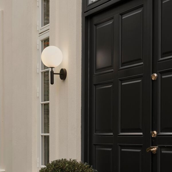 Miira Outdoor Wall Lamp, black/opal, Nuura