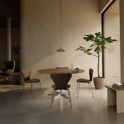 Serie 7&trade; 3107 fuldpolstret stol, Havana/light bronze, Fritz Hansen