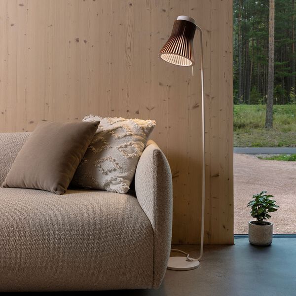 Petite 4610 Floor Lamp, walnut, Secto Design